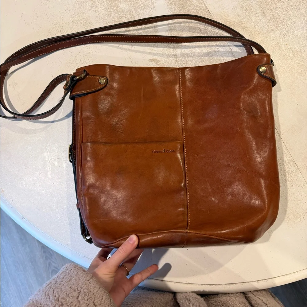Gianni Conti soft brown leather adjustable shoulder bag - Picture 10 of 10